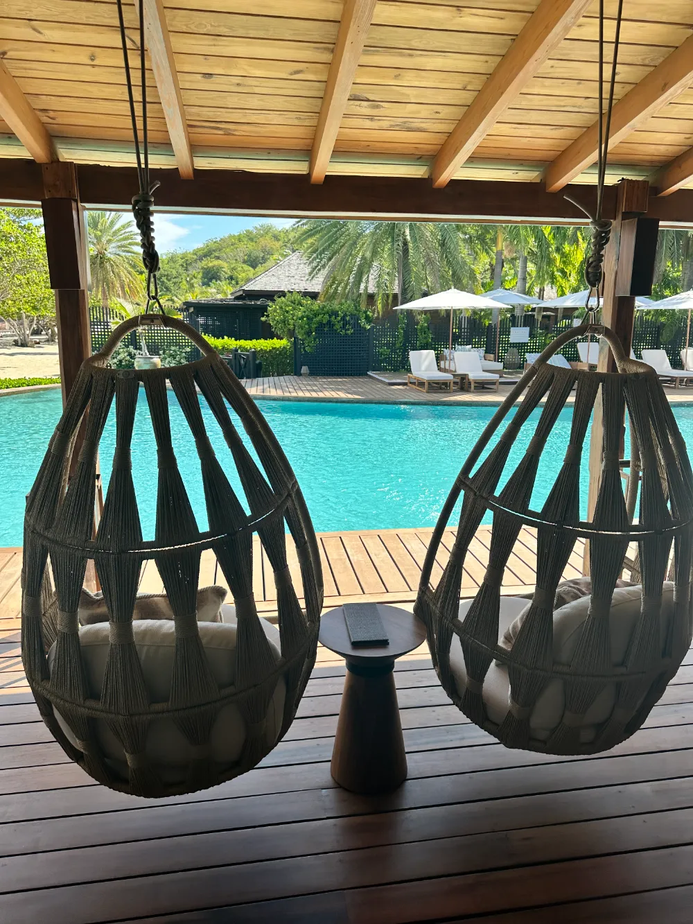 How to find luxury travel deals and discounts without compromising quality