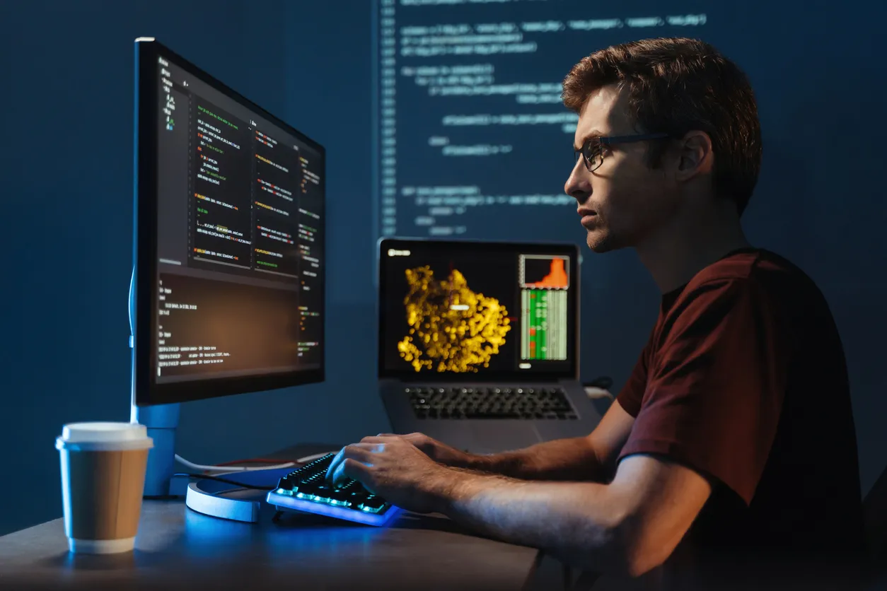 Développeur Python : rôle, salaire, spécialisations, études