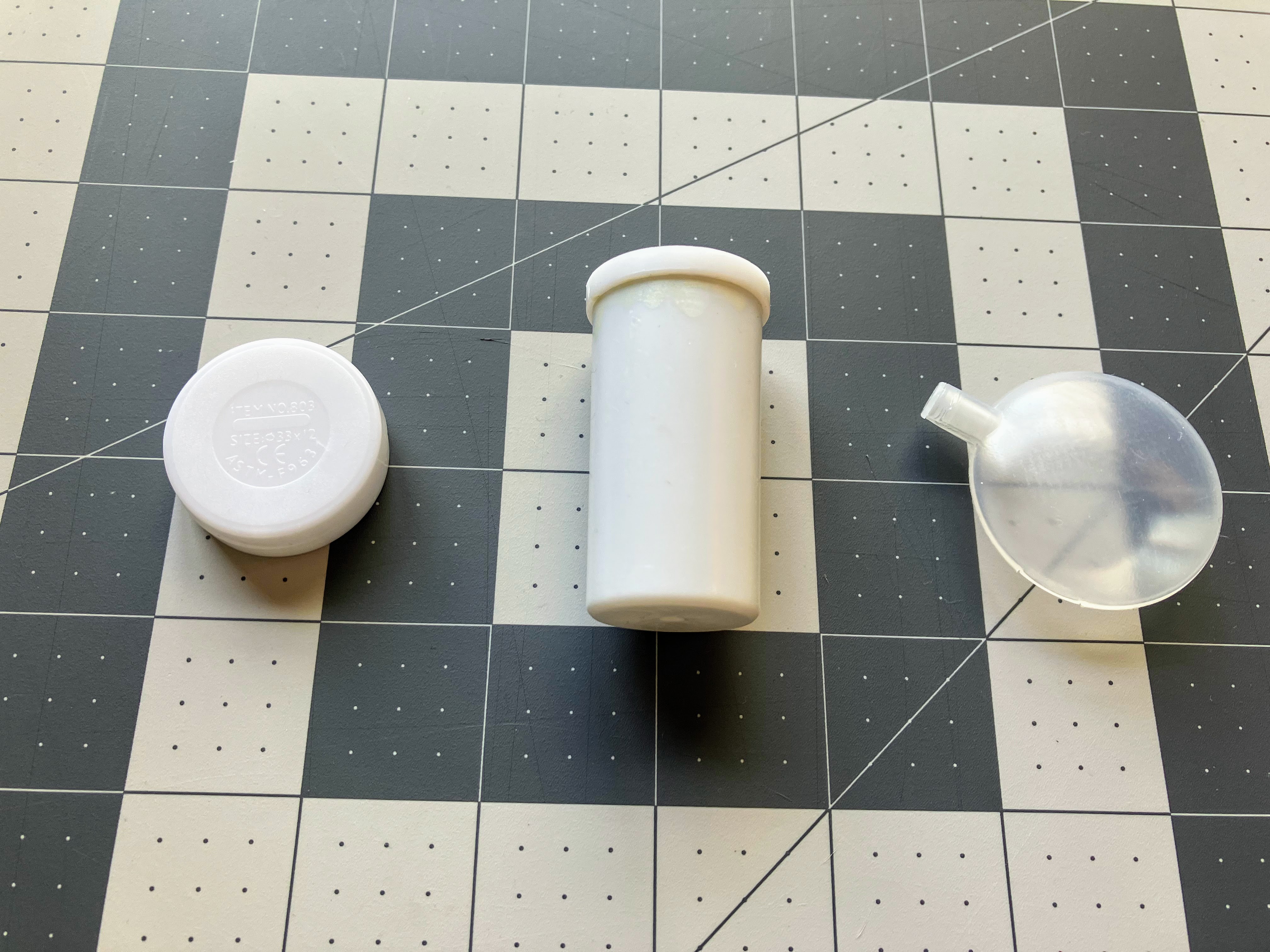 Plastic rattle components for children's toy