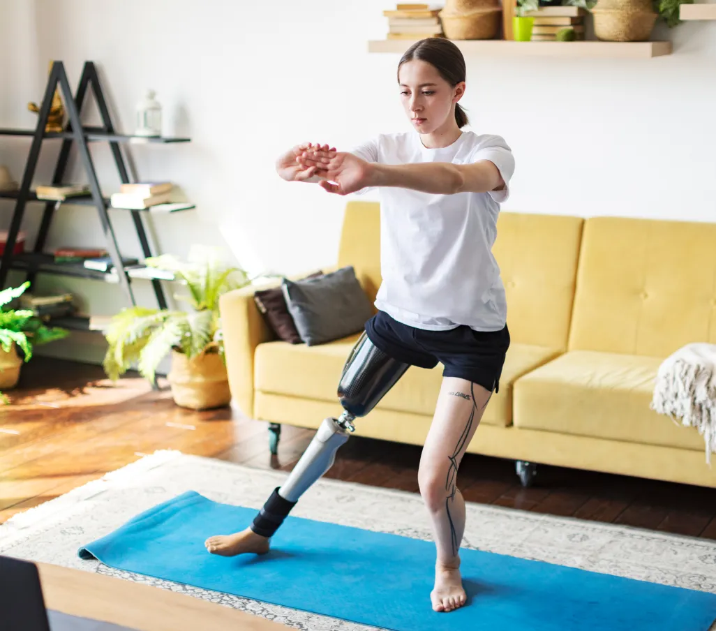 woman doing physiotherapy exercises