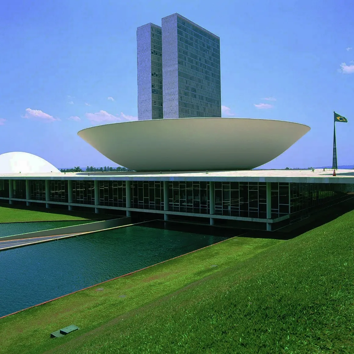 Harrow Partners Building in a semi circle design picture by Edmond Huot