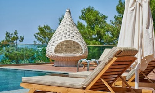 5 Unbelievable Ontario Backyard Ideas (Rated by Homeowners)