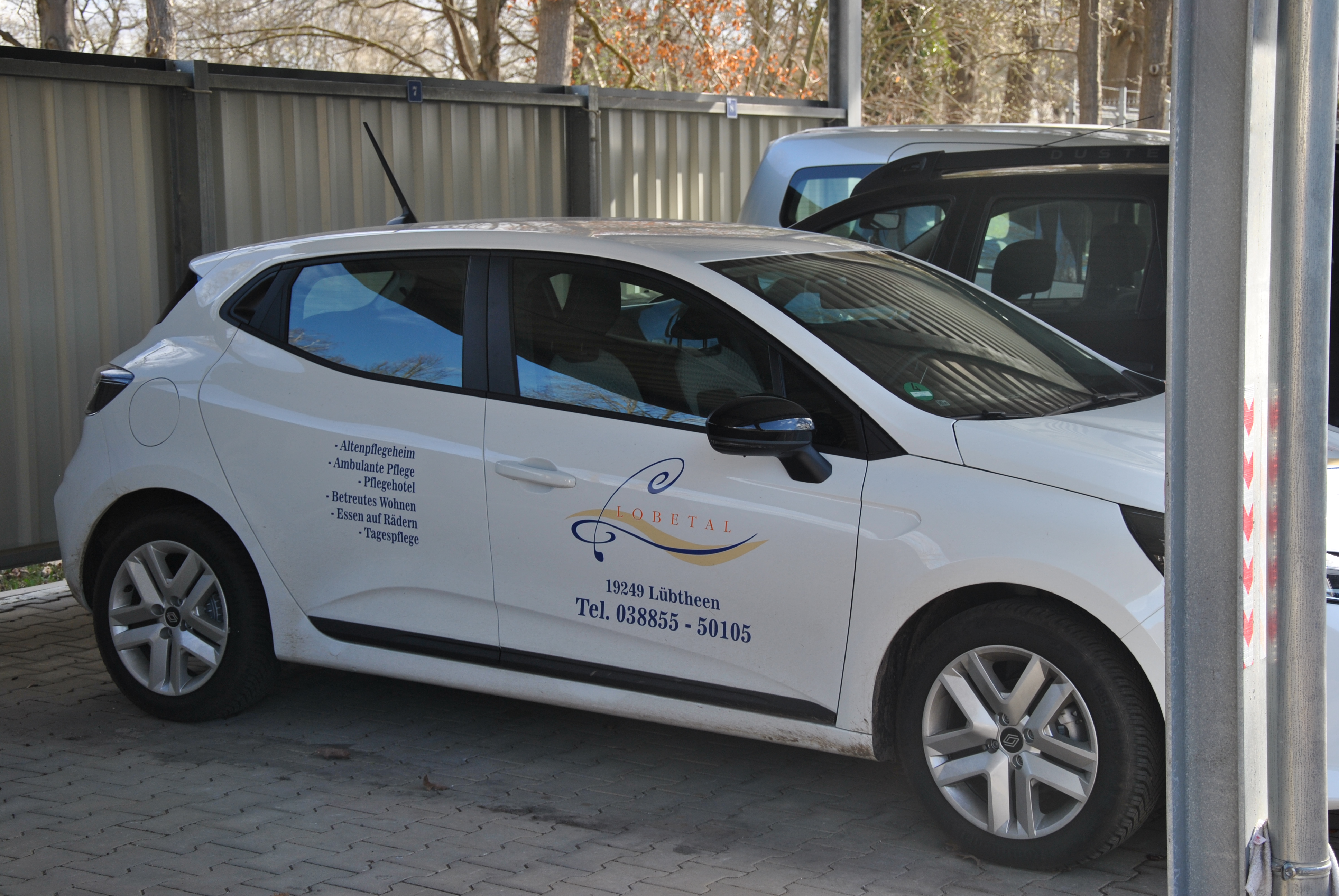 Steigende Spritpreise belasten ambulante Pflege massiv