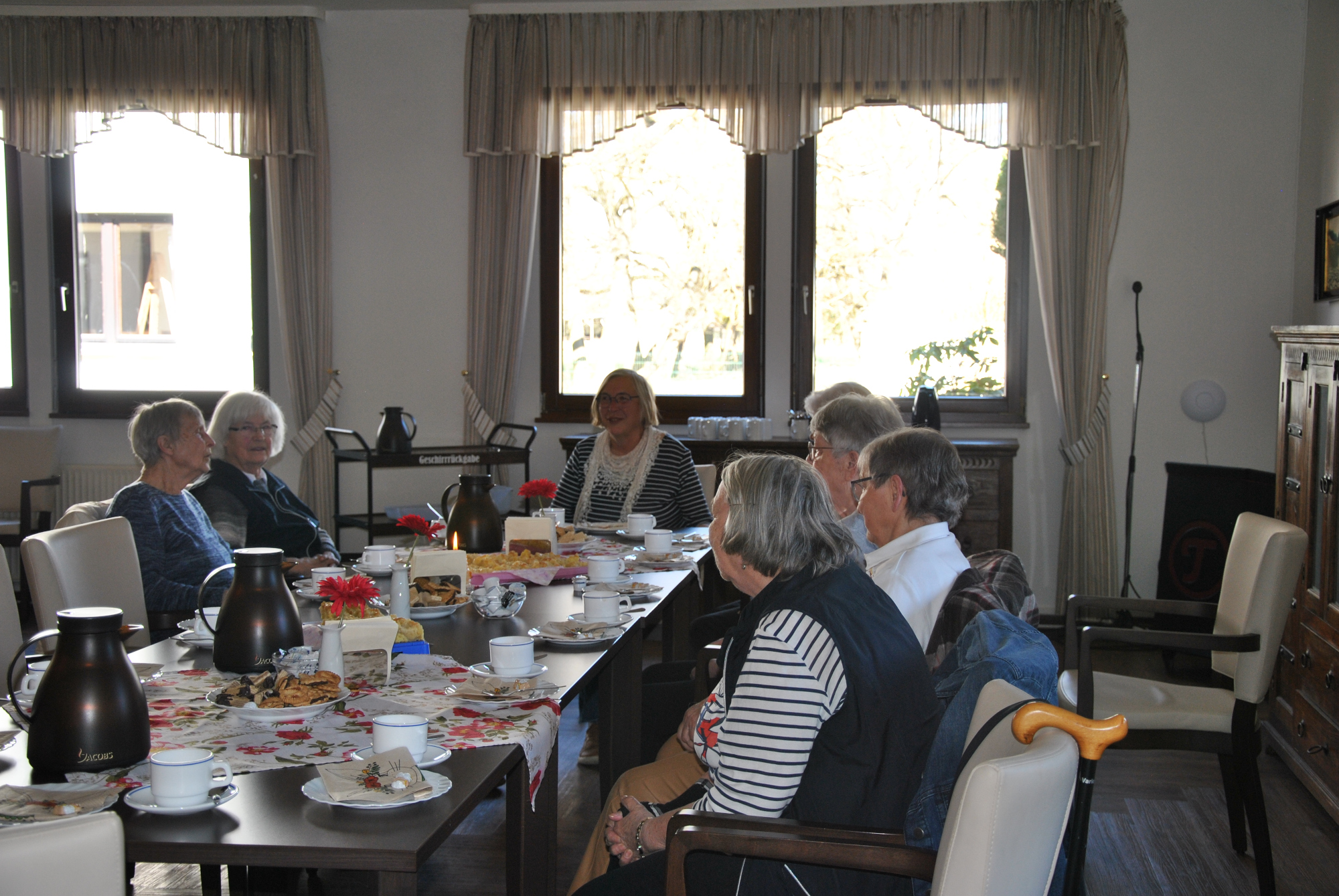 Ehrenamt, das verbindet – Erzählcafé in Lobetal gestartet