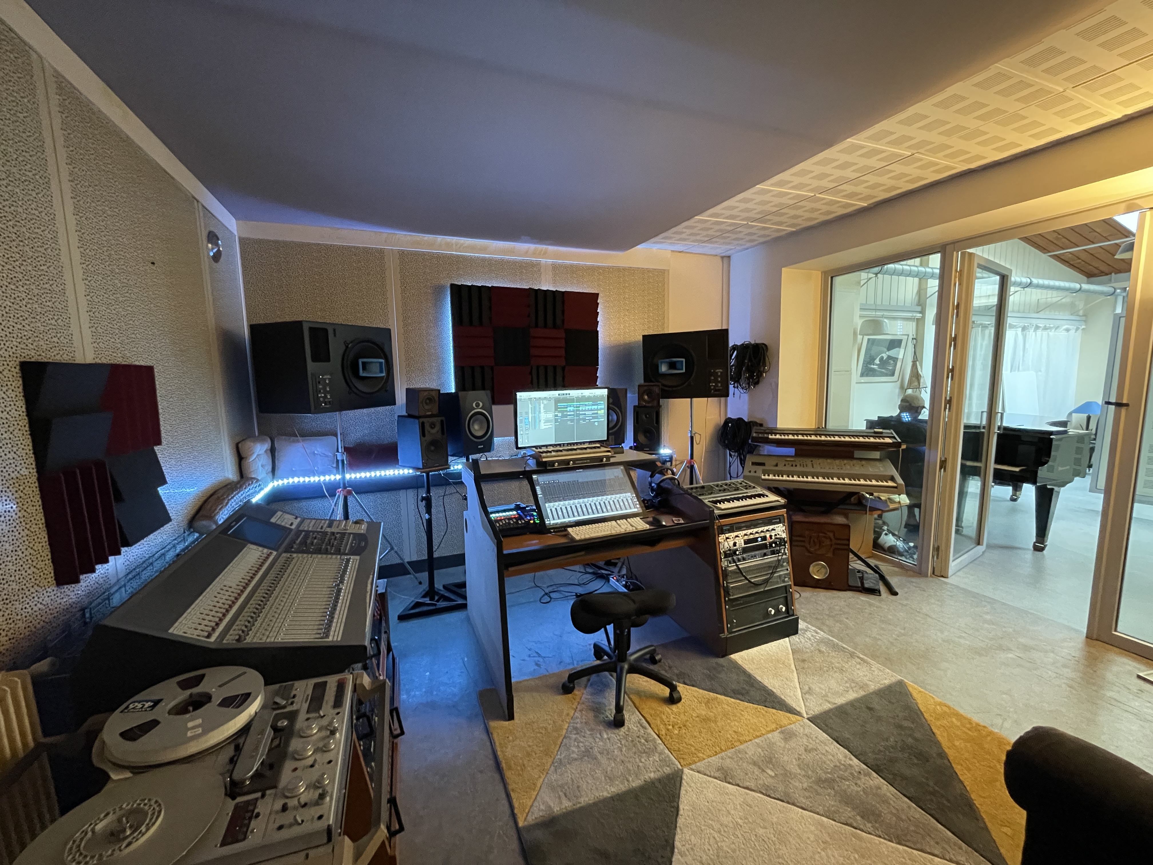 Régie — traitement acoustique