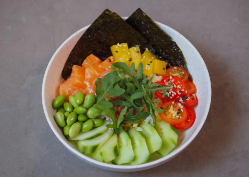 Low-calorie or sneaky snack? What to know about eating seaweed on a weight loss diet