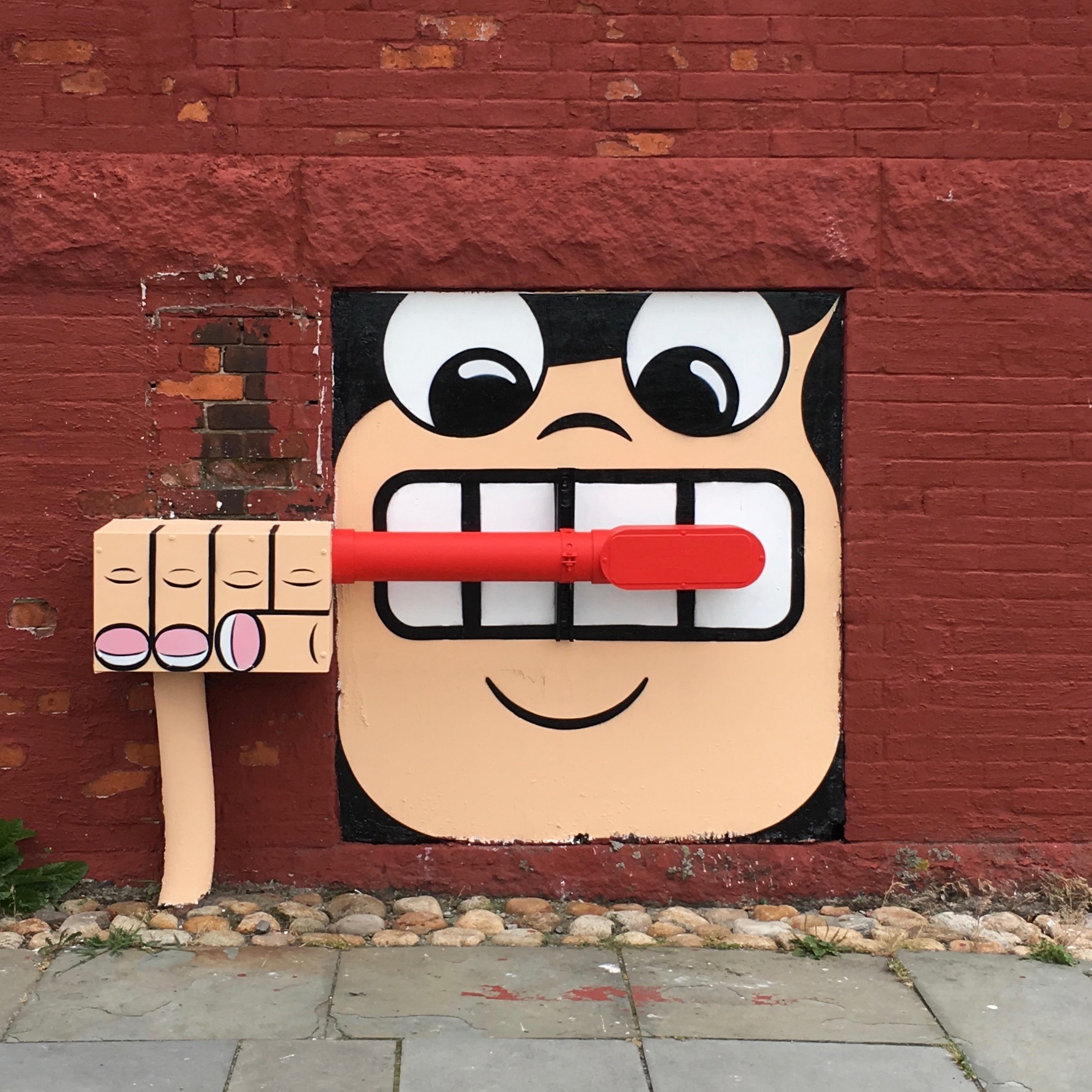 TOMBOB