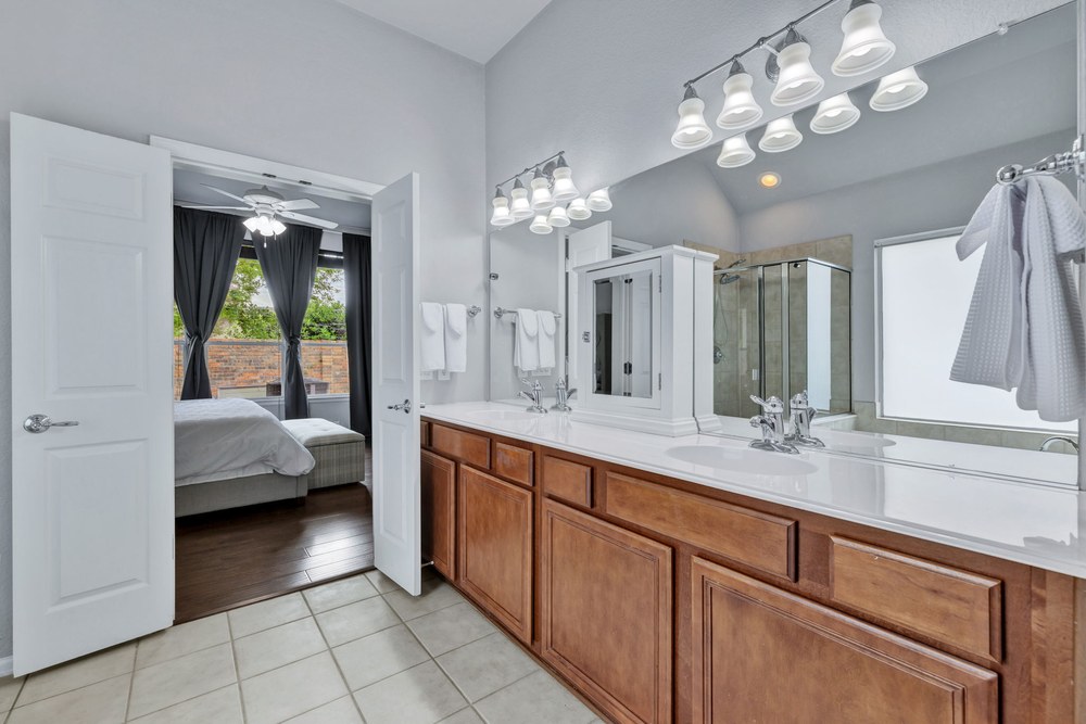 Coyote Hill room