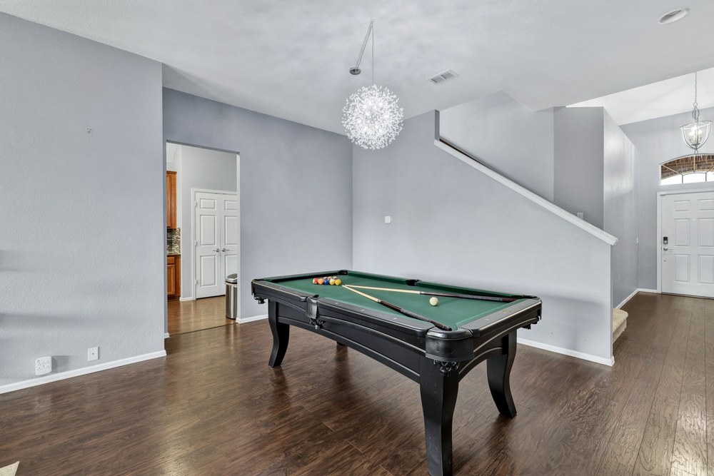 Coyote Hill interior