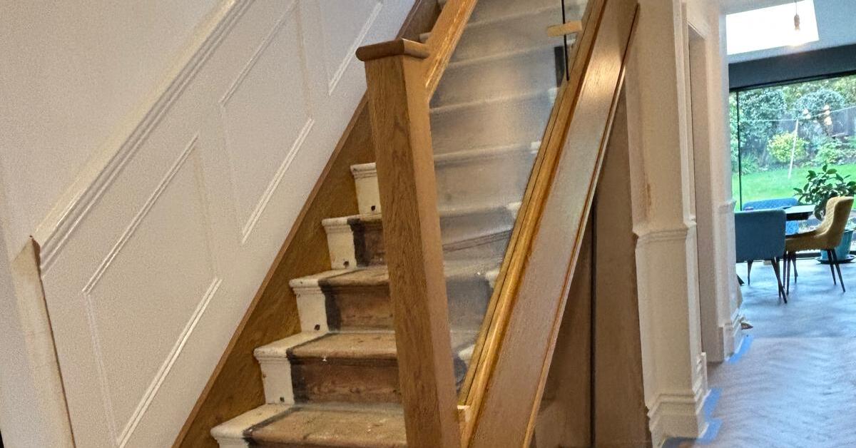 Stunning Oak and Glass Staircase Renovation Featuring Curtail Feature ...