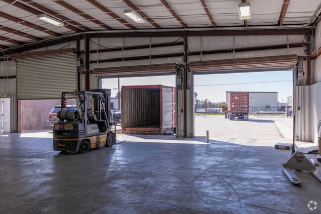 Shine Logistics