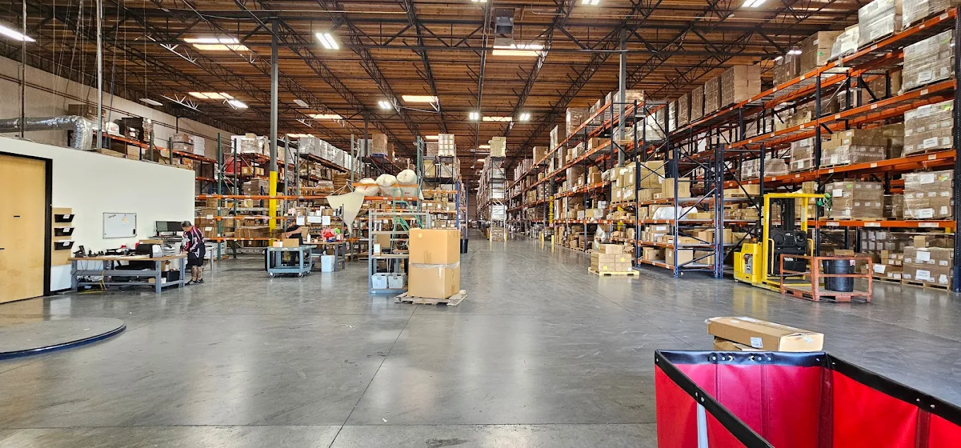 Advantage Warehousing & Logistics