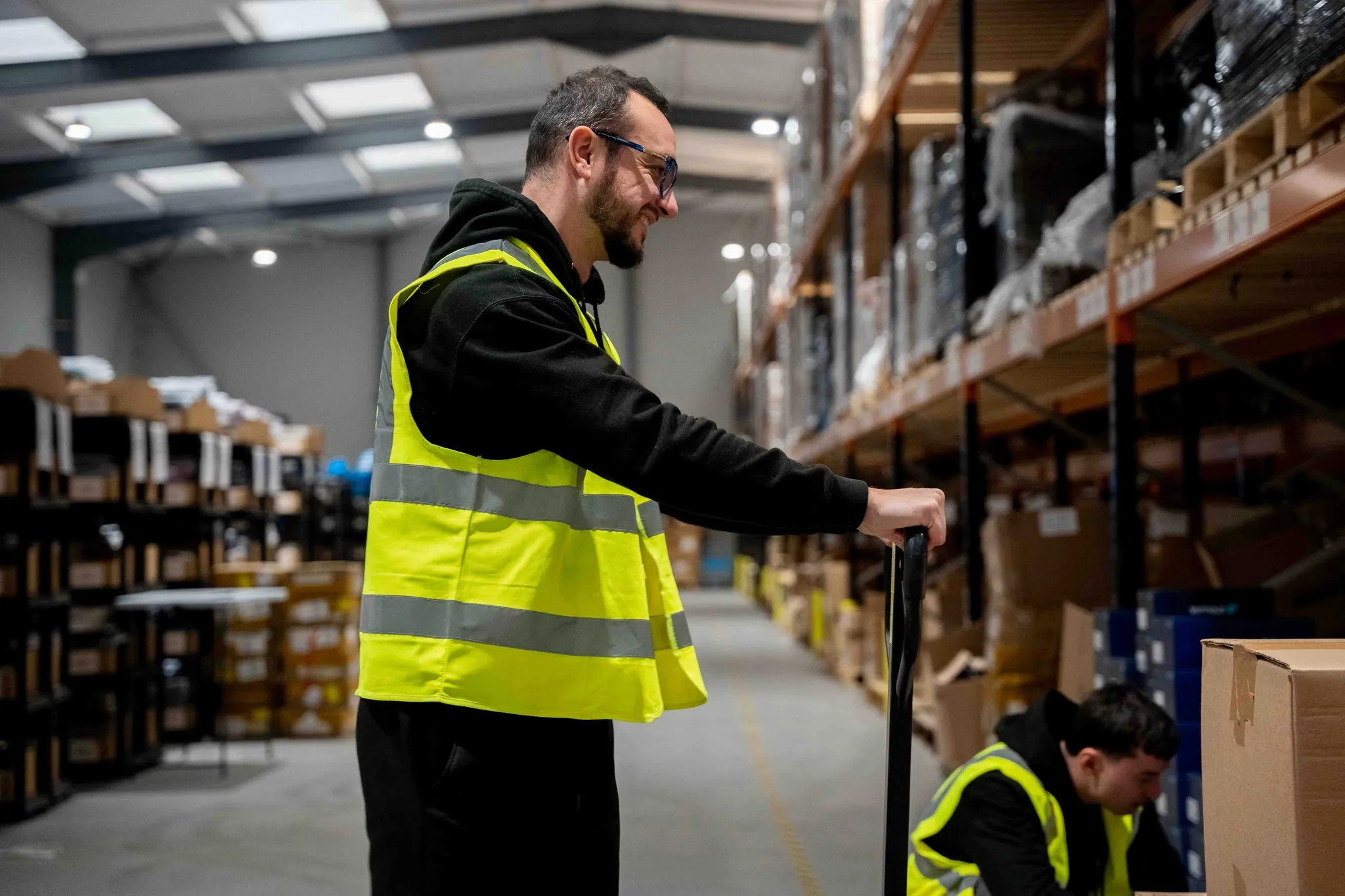 Hutch Logistics
