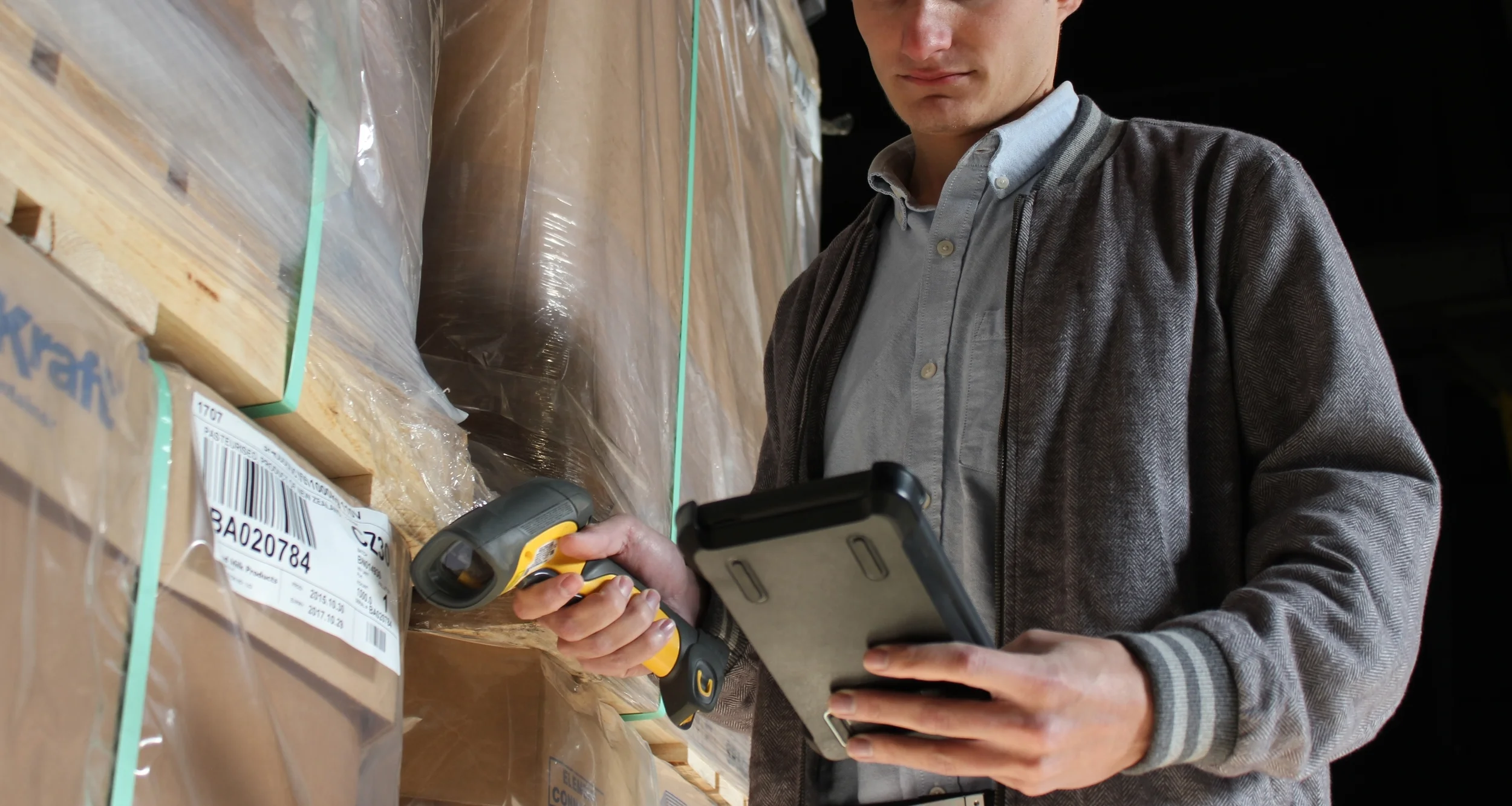 Associates Warehousing