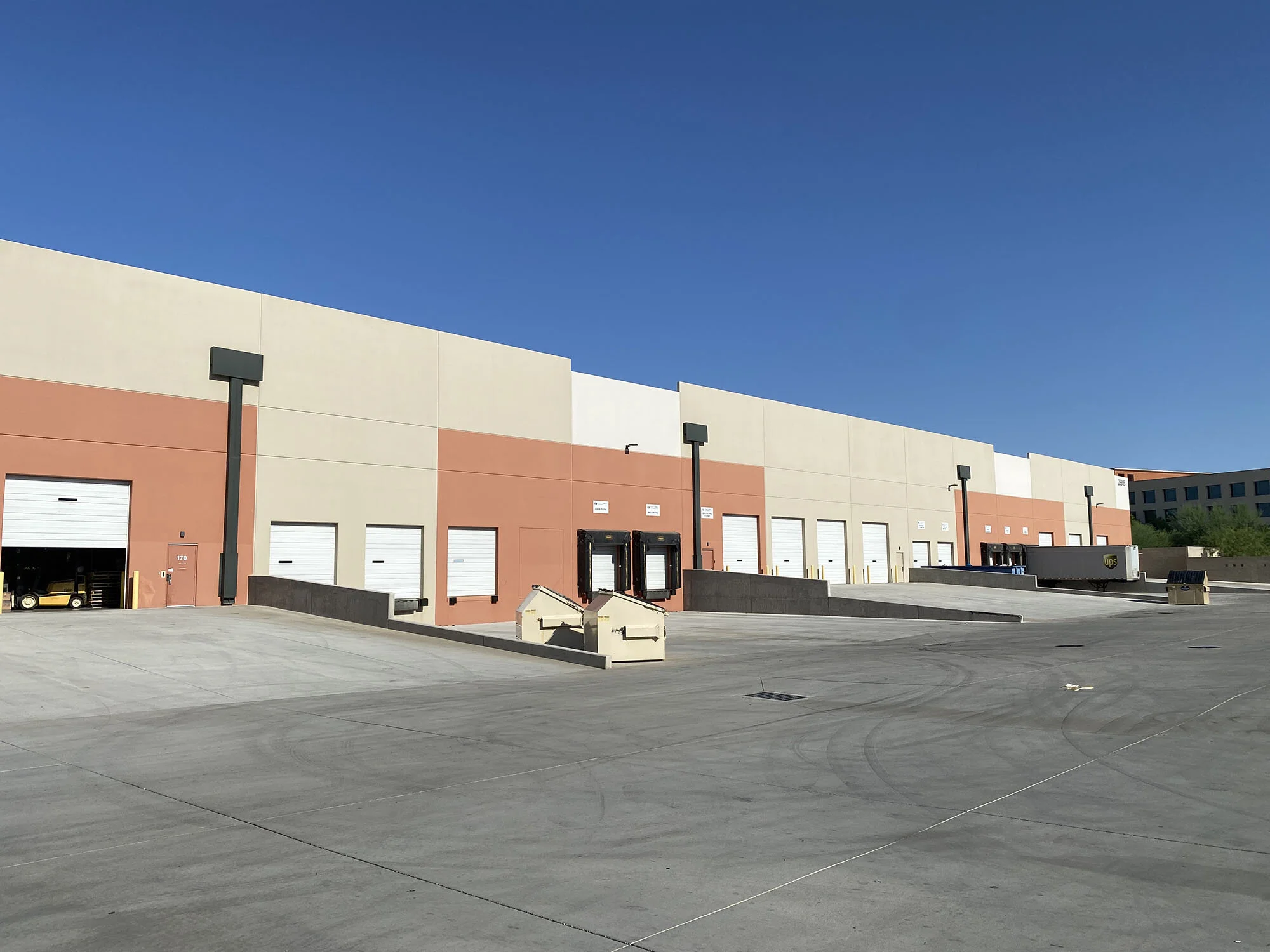 Complete Fulfillment & Distribution