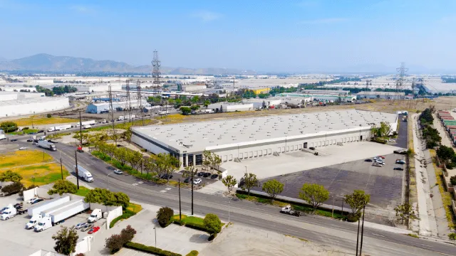 YiHe International warehouse facility