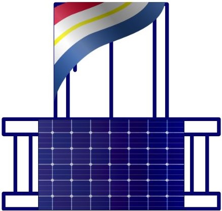 Balkonkraftwerk mit Landesflagge Mecklenburg-Vorpommerns