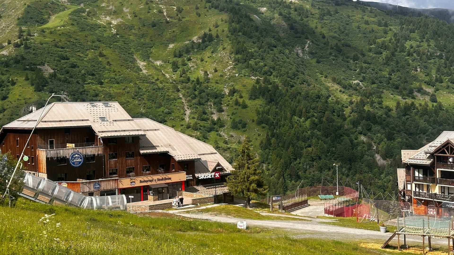 Hotel ete