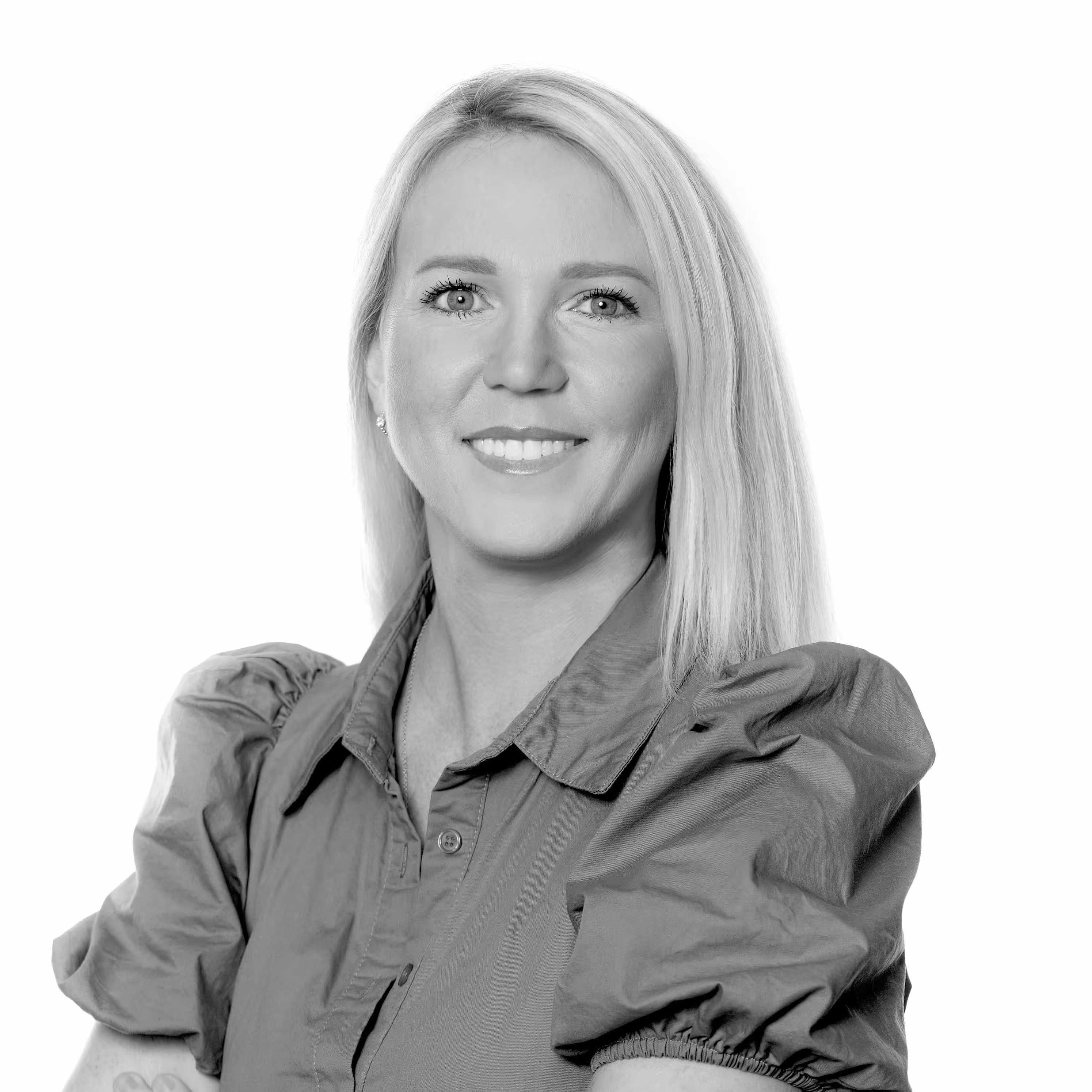 Headshot of Ellie Gray