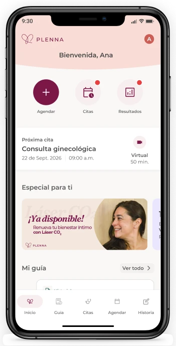 App Maternidad Plenna en un smartphone