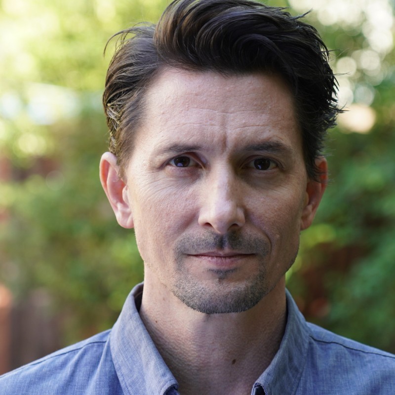 Navigating the Hype and Finding Relevance in Tech Trends to your Business Strategy with Rob Nail, Managing Director at Hammerfx and former CEO of Singularity University