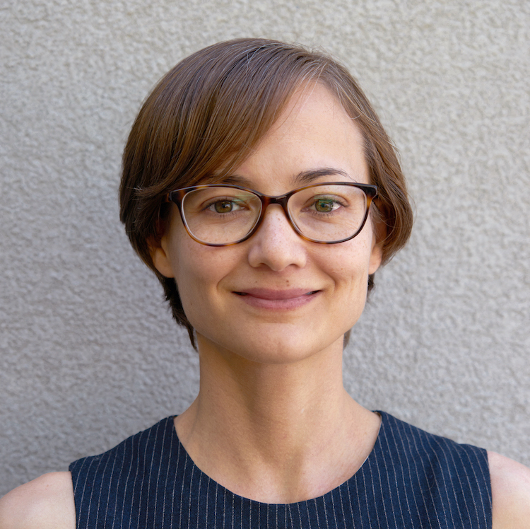 Stephanie Hanson Headshot for CGI.jpeg