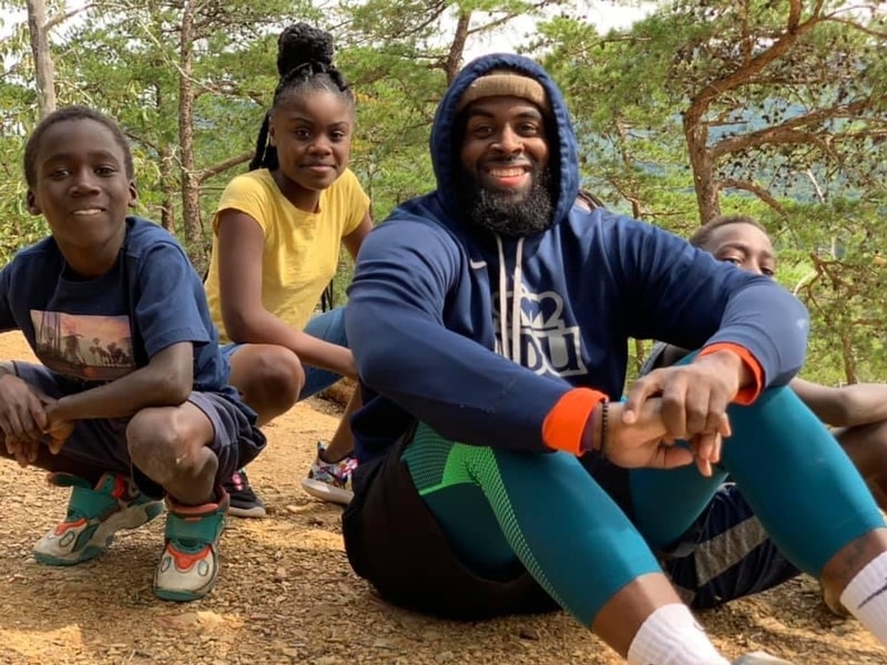 humble hikes sitting picture