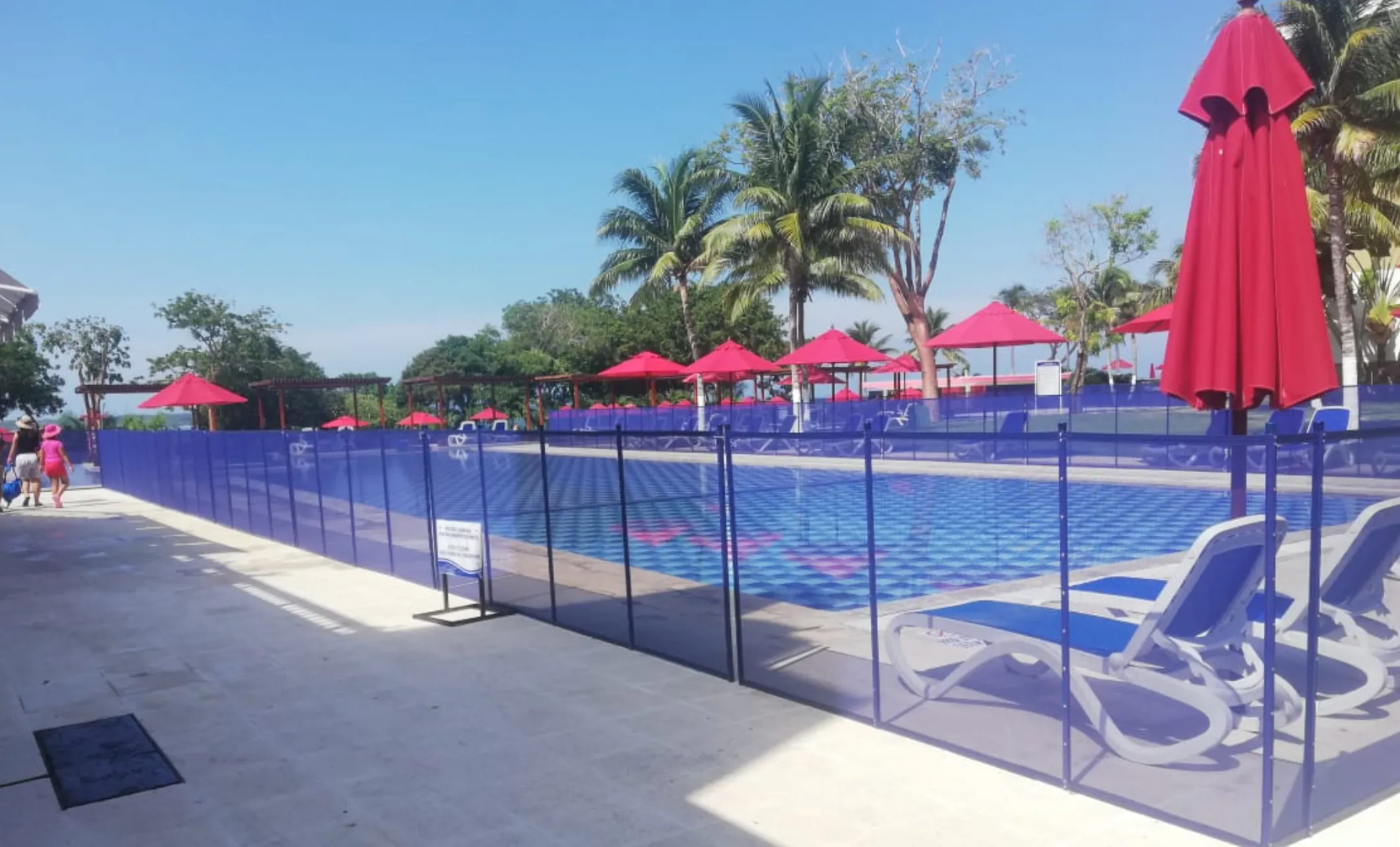 cerramiento para piscina textilene