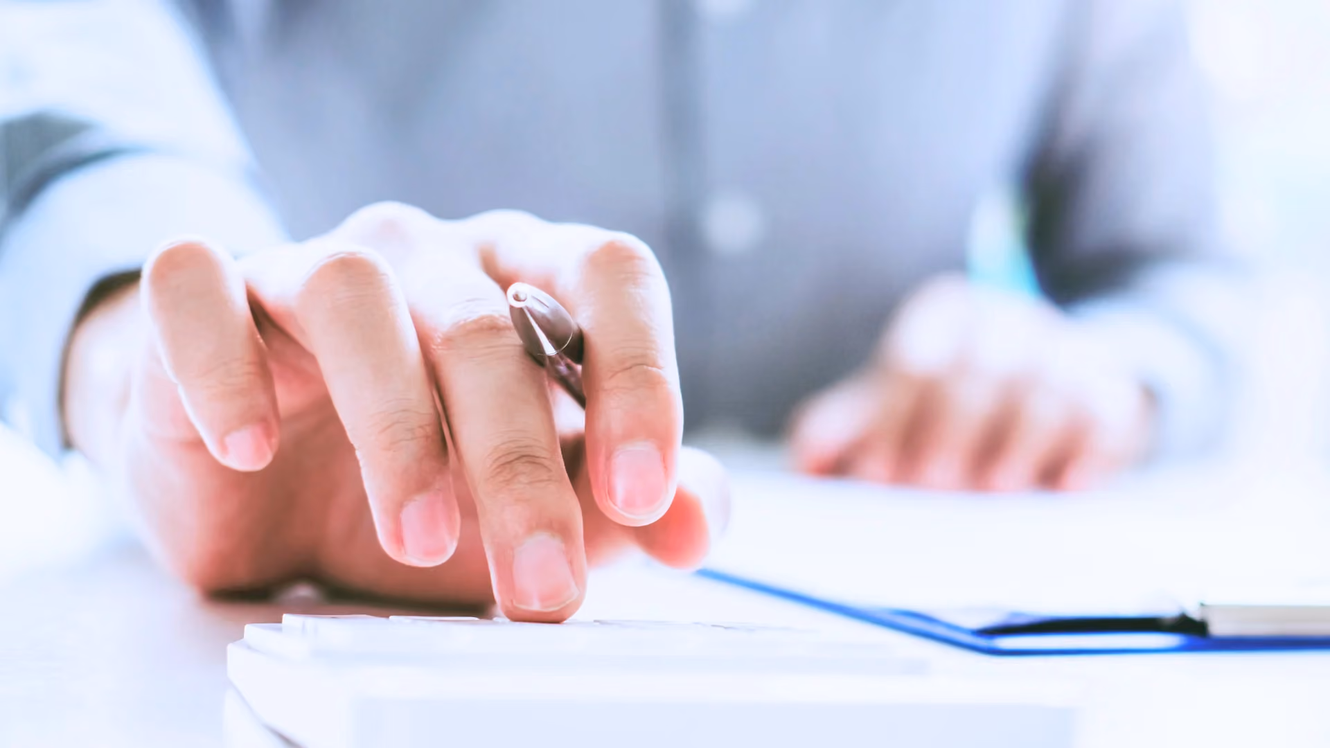 Outsourcing Software Development: Global Cost Factors
