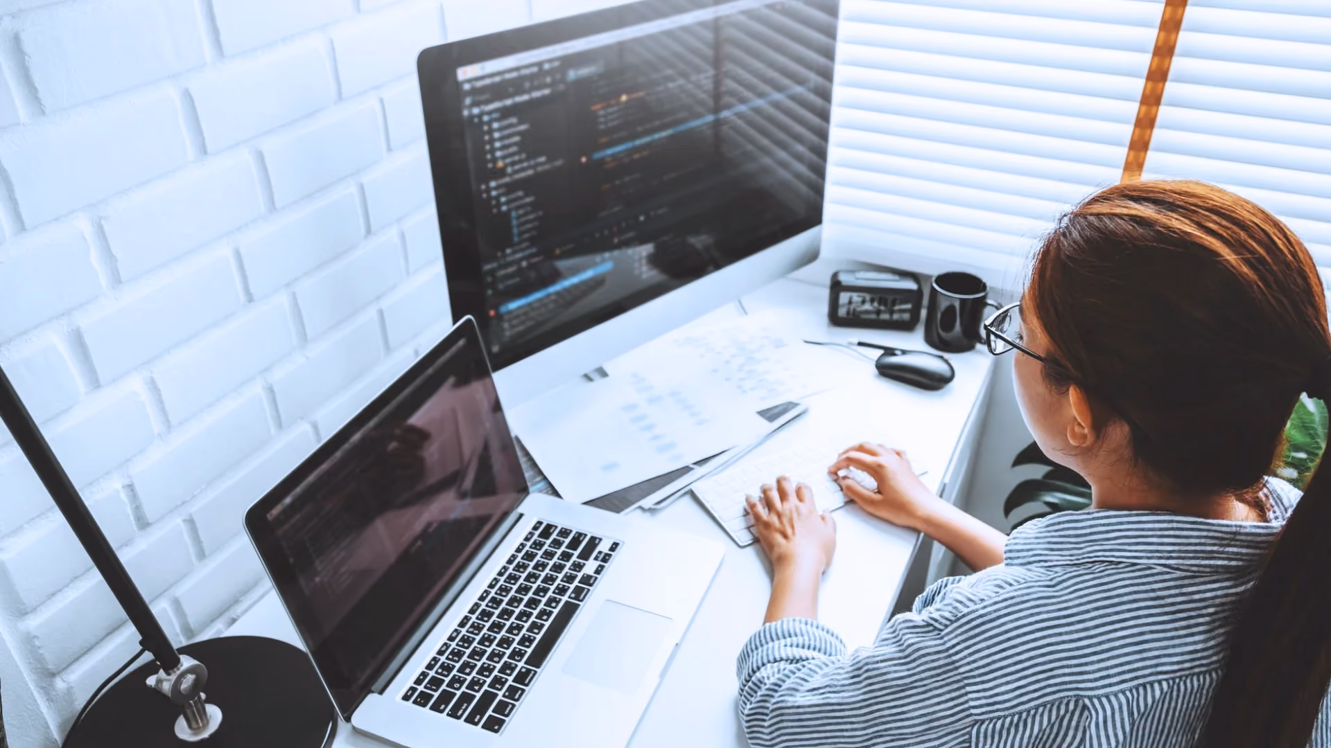 The Real Cost Of Working With A Freelance Web Developer In 2023