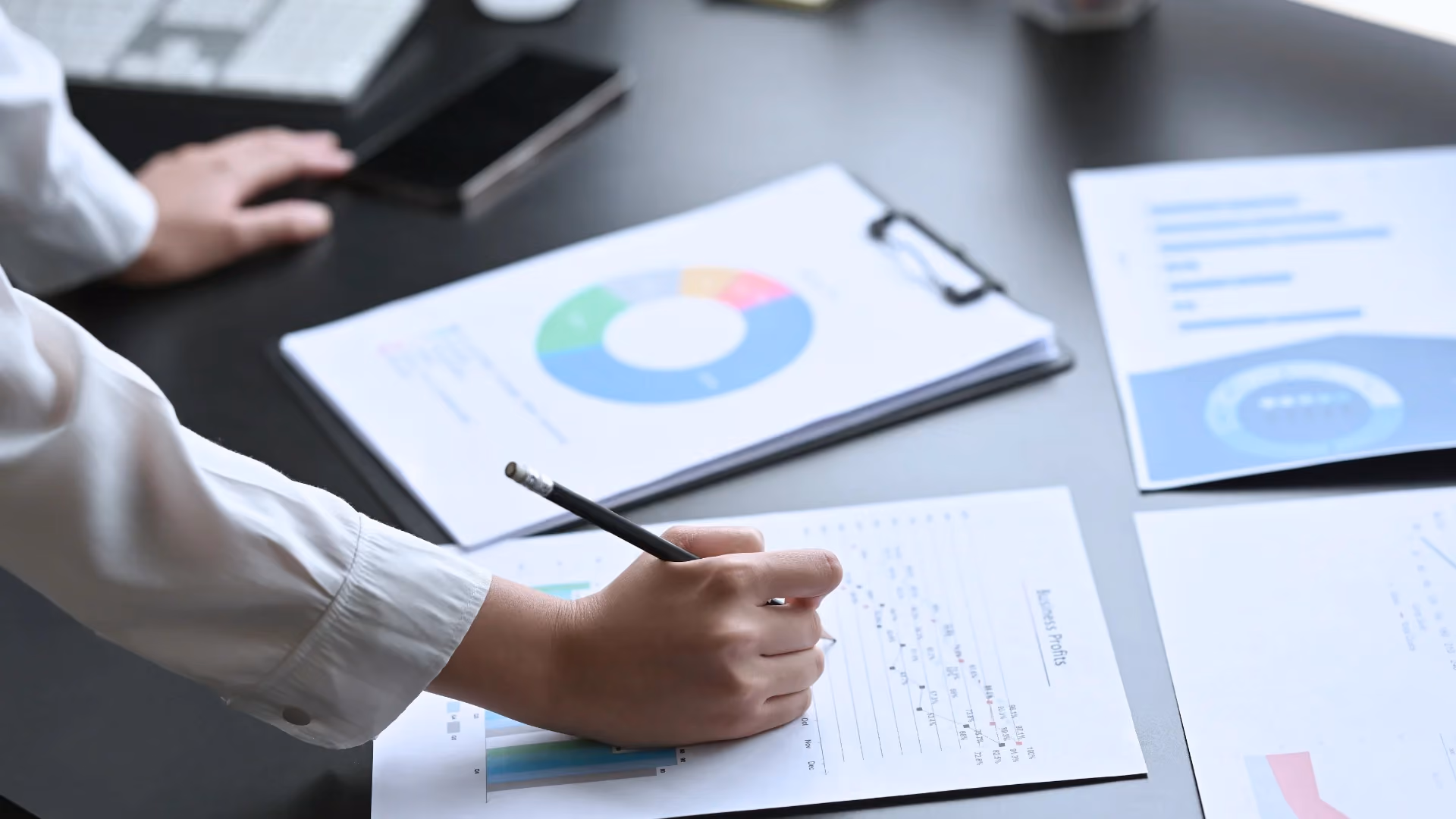 10 Database Management Tasks to Hand Over to Remote Specialists Today