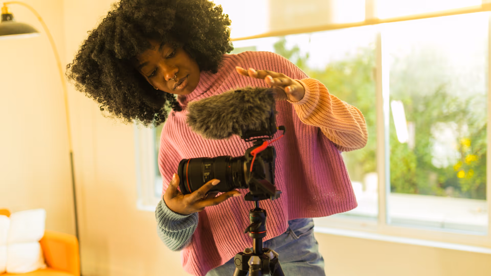 How to Price Your Digital Products - Feature Image