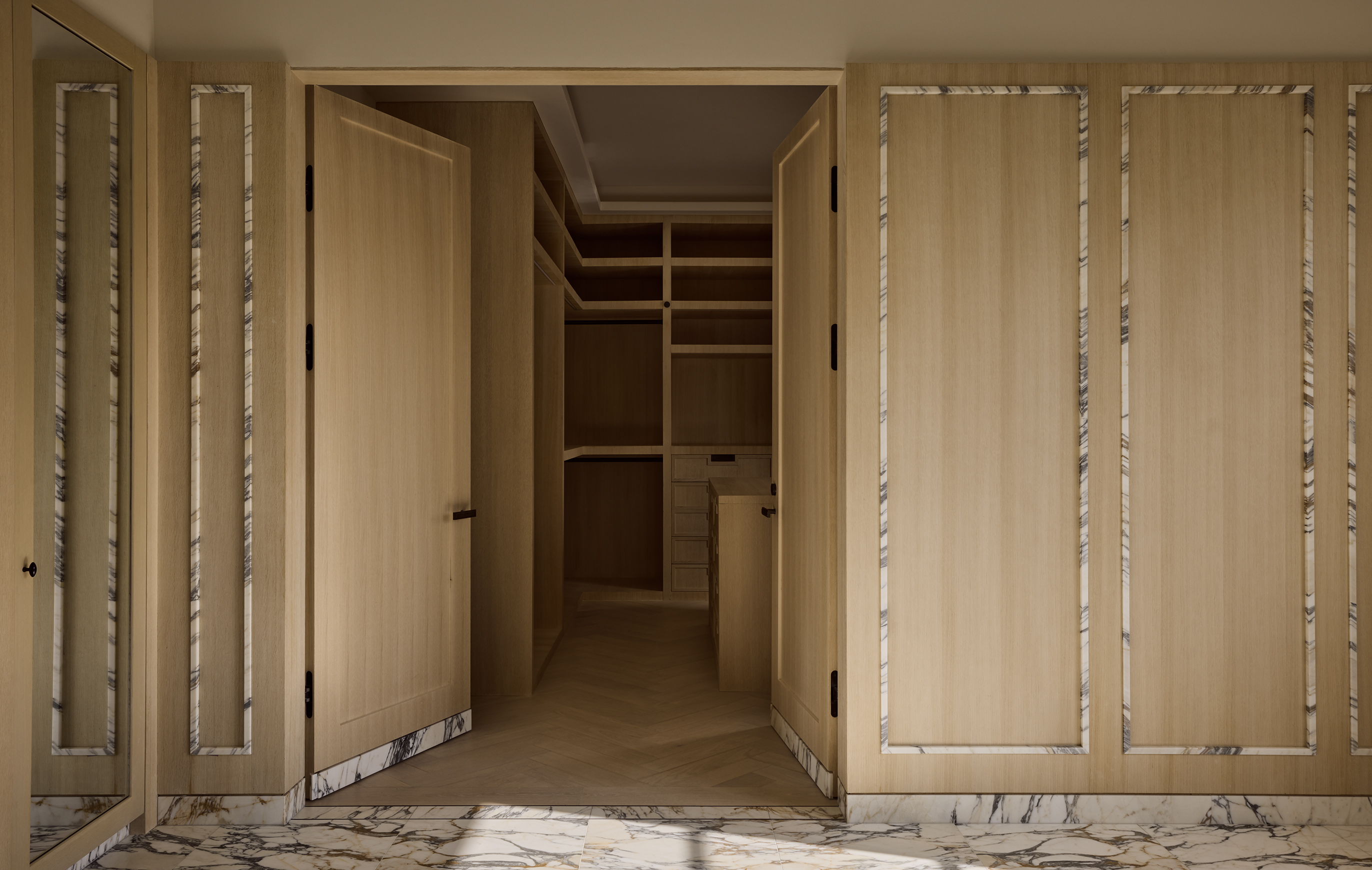 MN  RESIDENCE project, alternate view 15 - Carlyle Designs