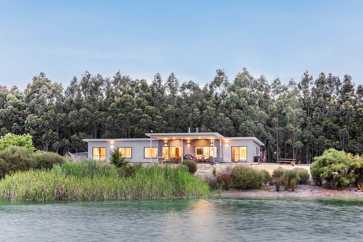 The Saltbush: A Striking Shoreham Family Haven | Hometime