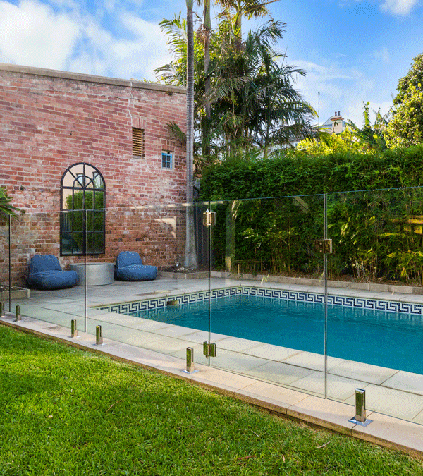 image of individuals using real estate tech