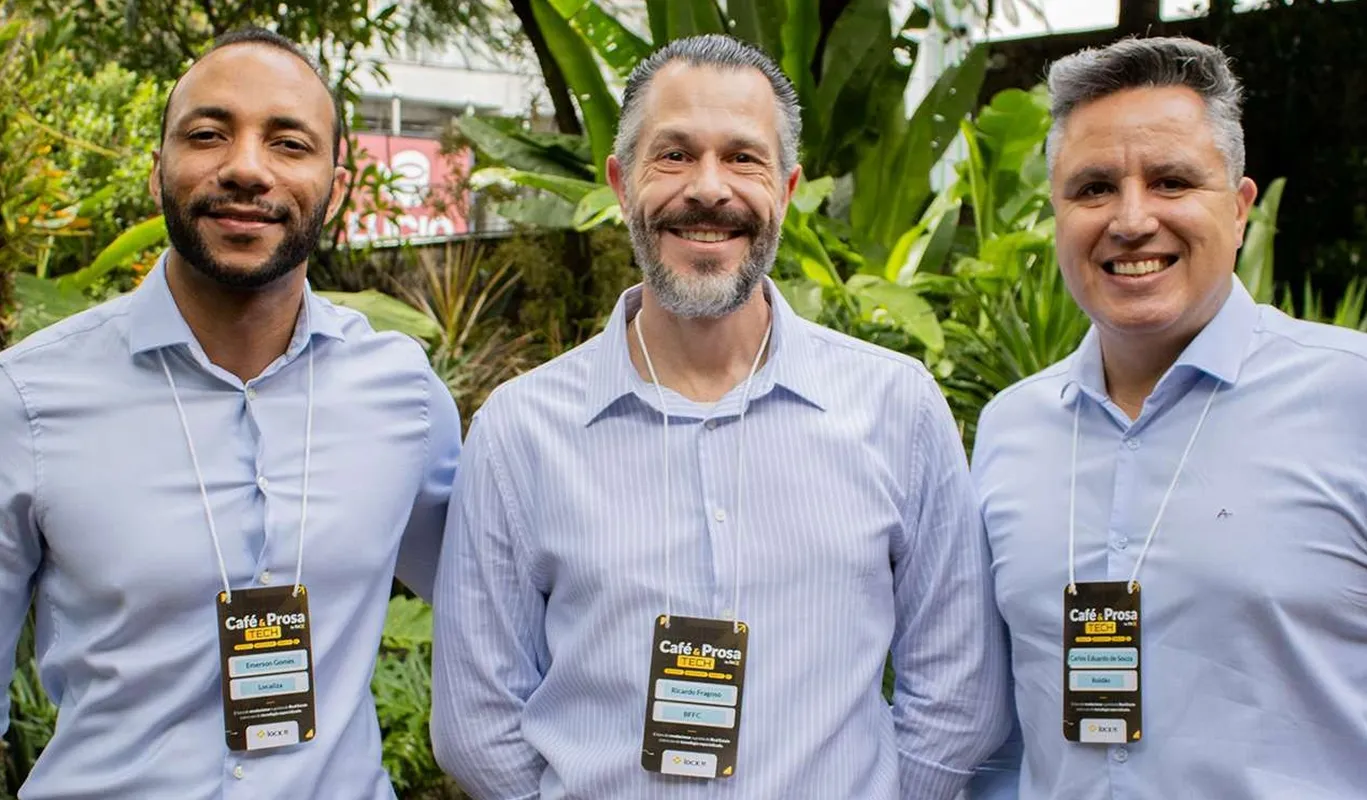 Emerson gerente de legalização da localiza, Ricardo Fragoso Gerente Jurídico da BFFC e Carlos Eduardo Gerente de Real Estate do Roldão no evento Café e Prosa by LocX