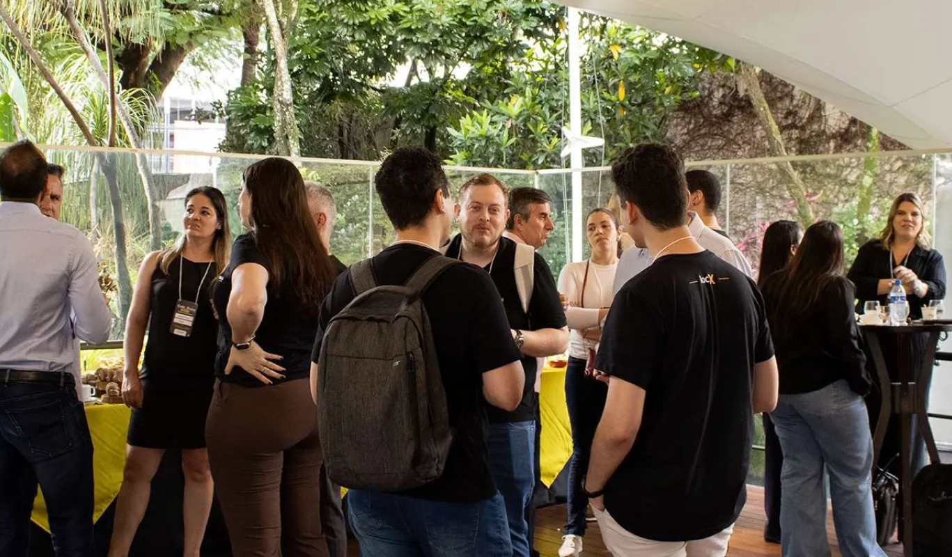 Participantes do evento Café e Prosa by LocX