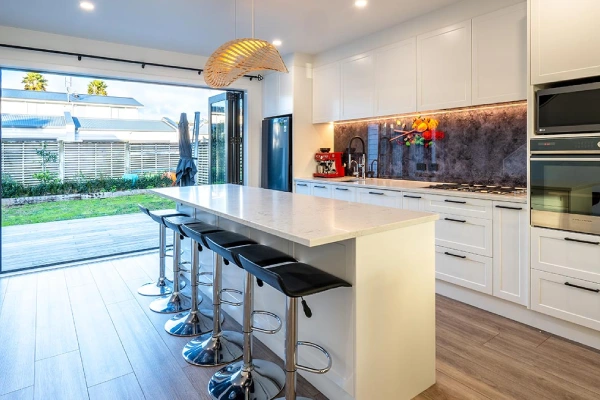 Houston’s #1 Home Renovation Experts – Get a Stunning Remodel That Increases Value & Style!