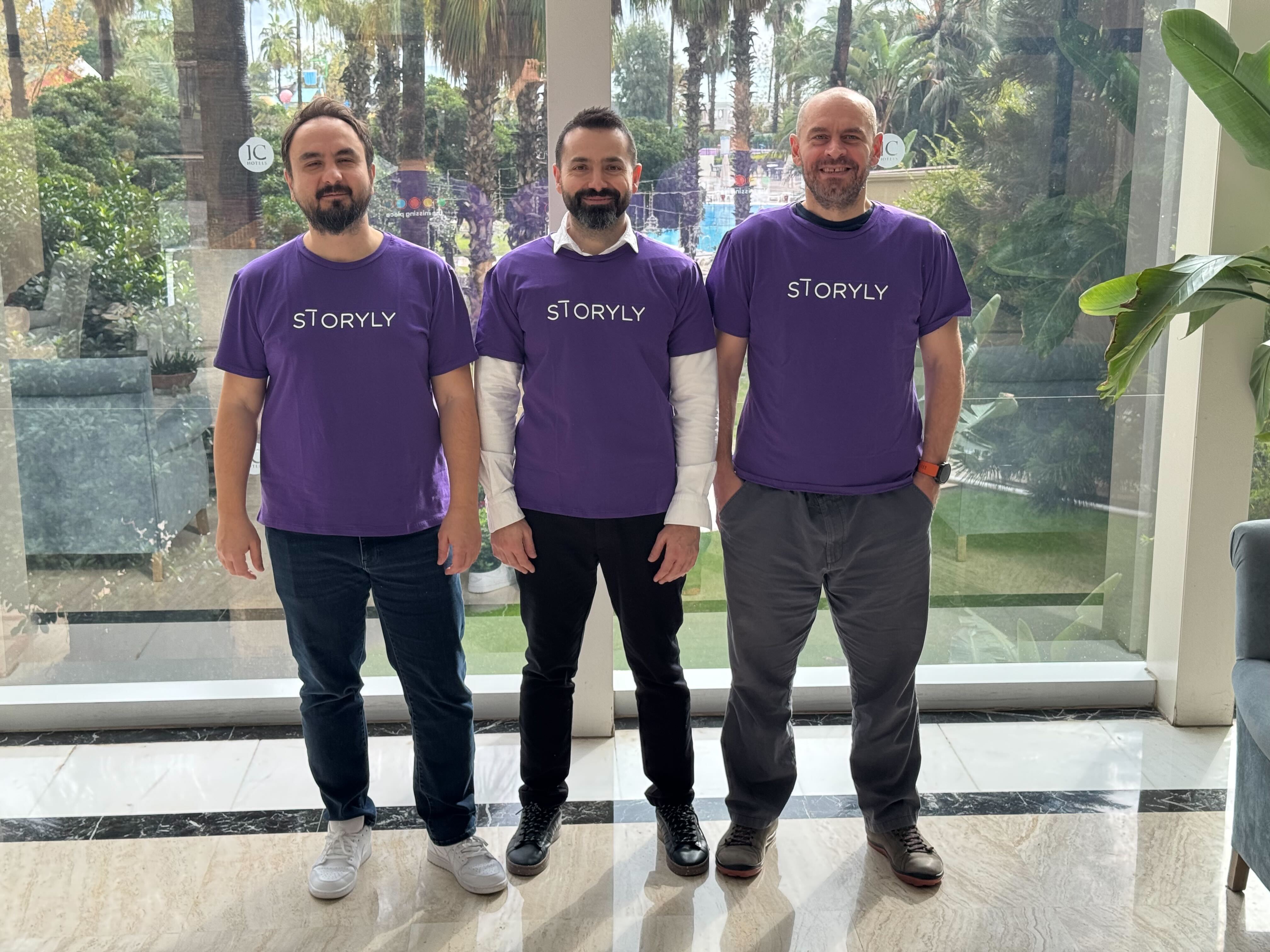 A photo of Storyly's sales, marketing and product team at the physical event wearing their purple Storyly t-shirts.