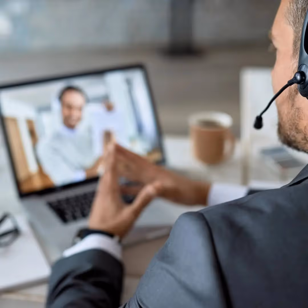 15 Best Interview Questions to Ask Remote Workers