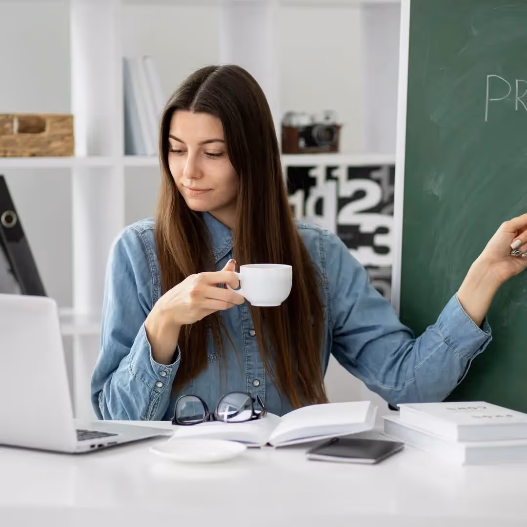 Individual Contributor vs. Engineer Manager: Which Is Right for You?