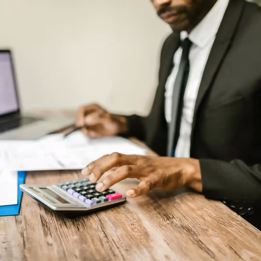 Why Accountants Should Consider Outsourced Bookkeeping: Key Services