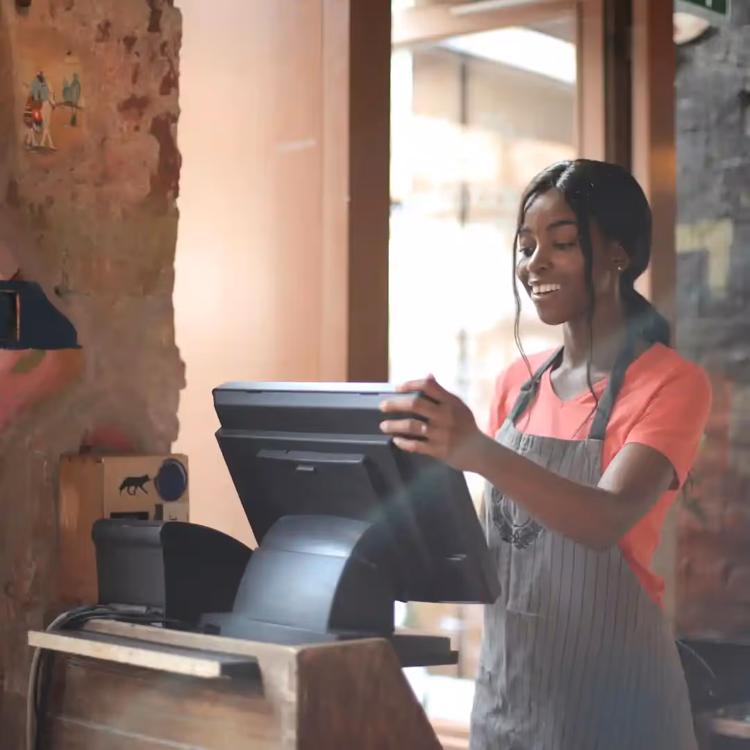 Maximize Profitability for Your Restaurant by Outsourcing Accounts Receivable