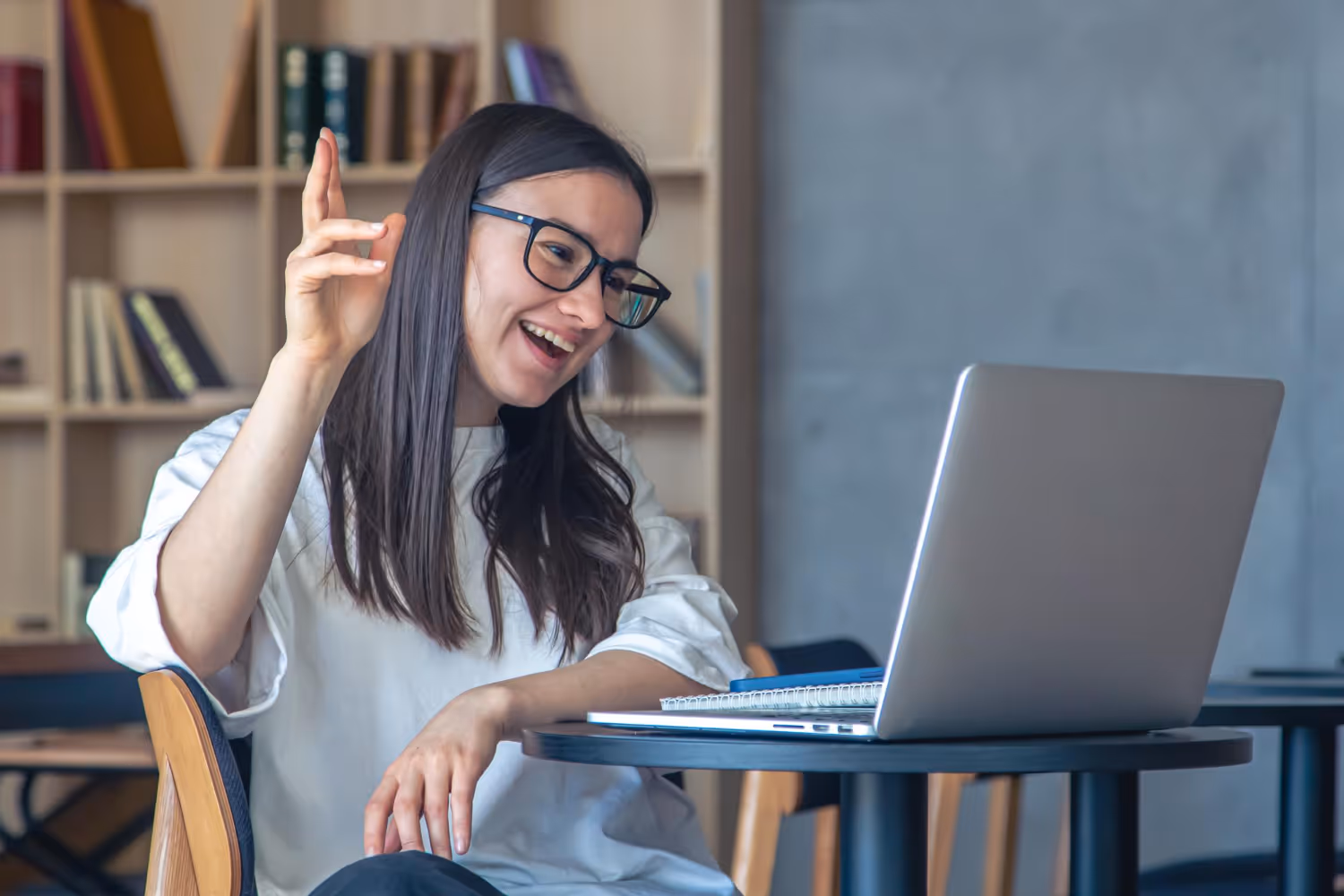 Employer happy to talk to her remote workers