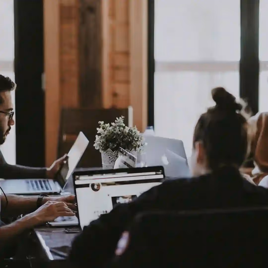 How to Choose the Right Mobile App Development Outsourcing Partner