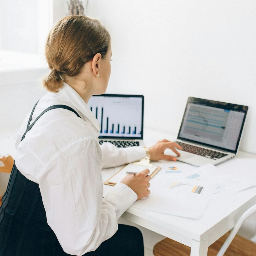 How a Software Company Hired a Staff Accountant in Latin America for $2,500/Month and Saved 64%