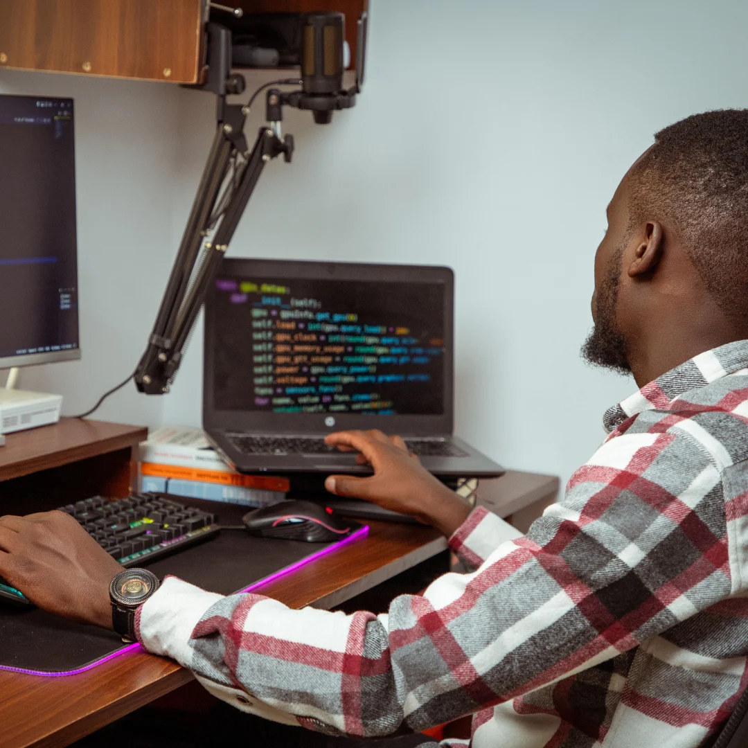 How to Hire Developers in the Dominican Republic: Salaries, Top Skills, and Ways to Hire