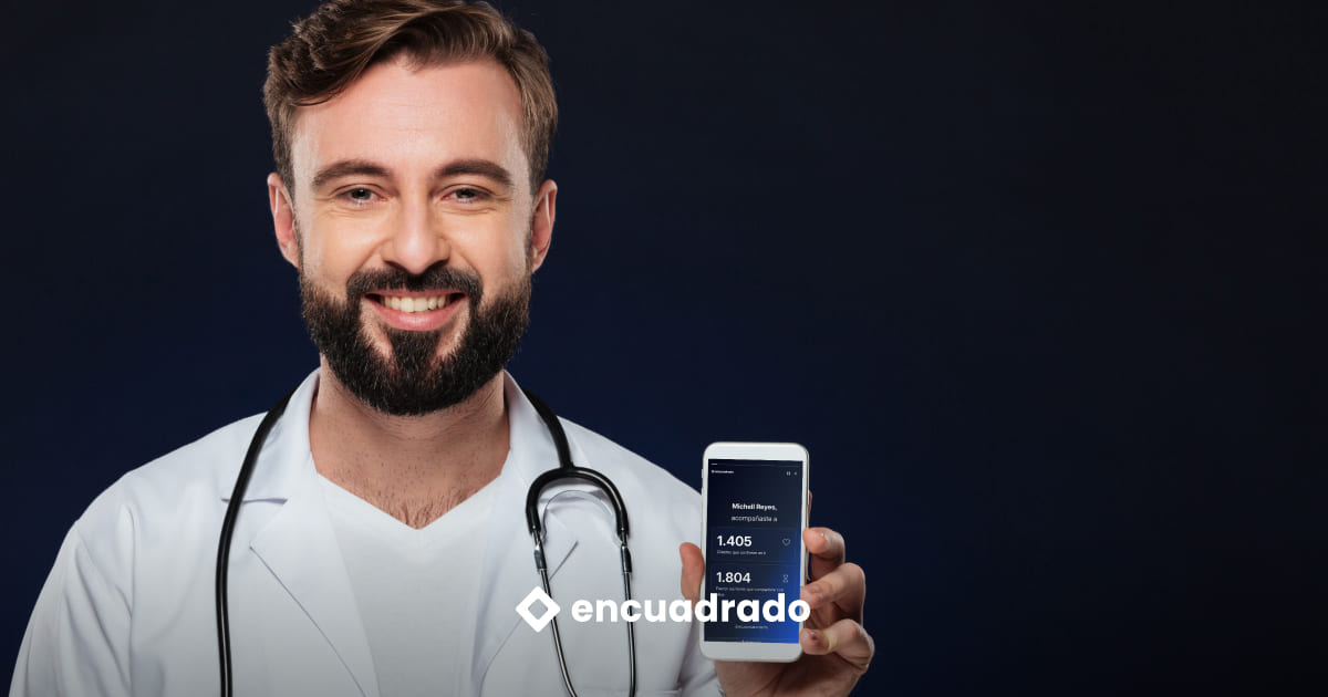 Pantalla del EncuadraMoments 2025 mostrando el resumen anual personalizado de un profesional de la salud.