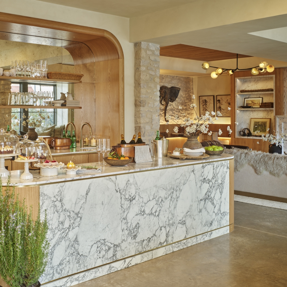 Kat Florence Hotel Lobby