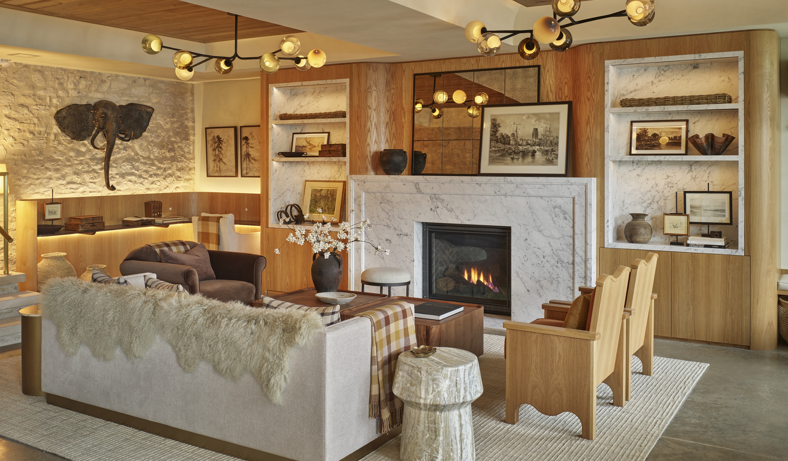 Kat Florence Hotel Lobby